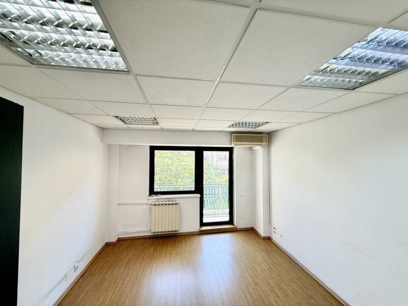 Piata Unirii, Sitraco Center, ap. 4 camere, ideal locuinta, investitie