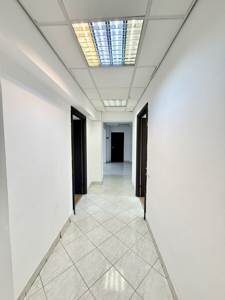 Piata Unirii, spatiu de birouri premium, 4 birouri, Sitraco Center.